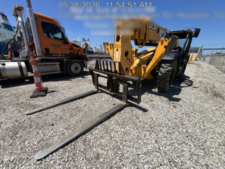 2019 JCB 510-56 Open ROPS, 74 HP, Solid Tires, Worklights, Beacon, Aux Hydraulics, Lifting Eye 72" Carriage/60" Forks