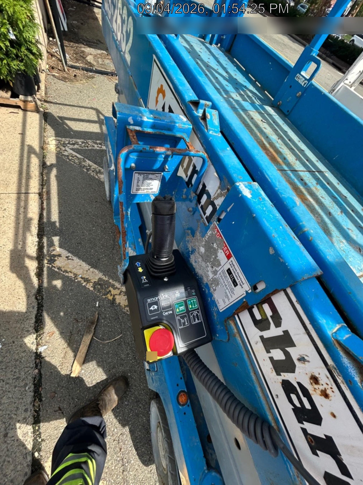 2022 GENIE GS-2632