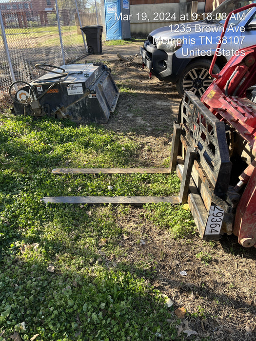 2019 PALADIN 48" Pallet Forks - Paladin