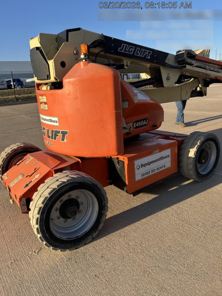 2019 JLG E450AJ