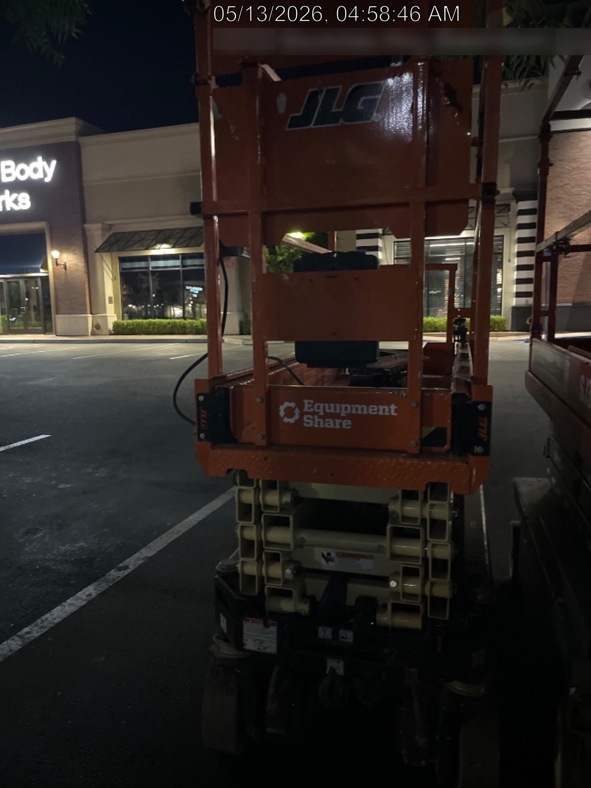 2022 JLG ES1932