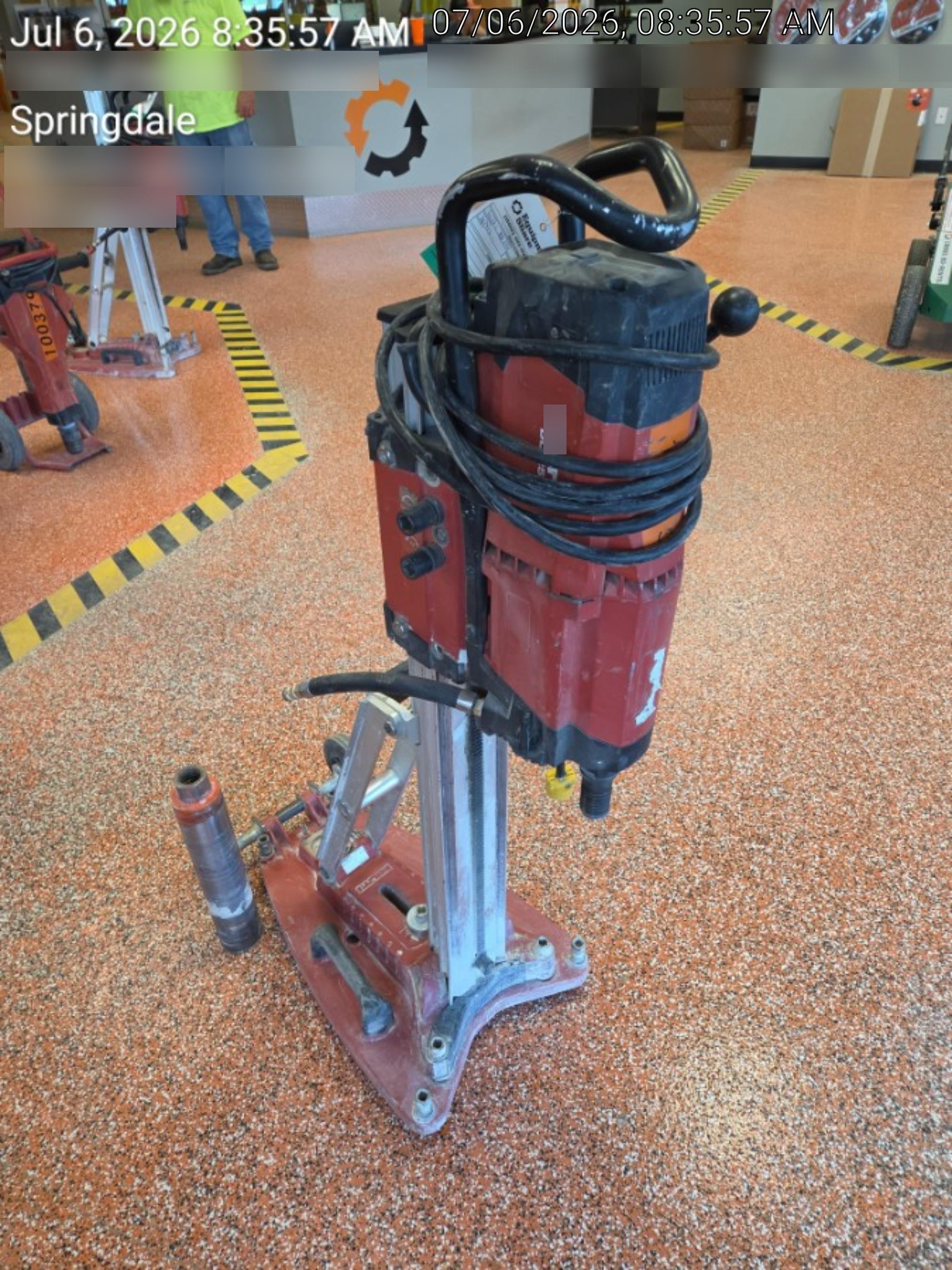 2020 HILTI DD250E