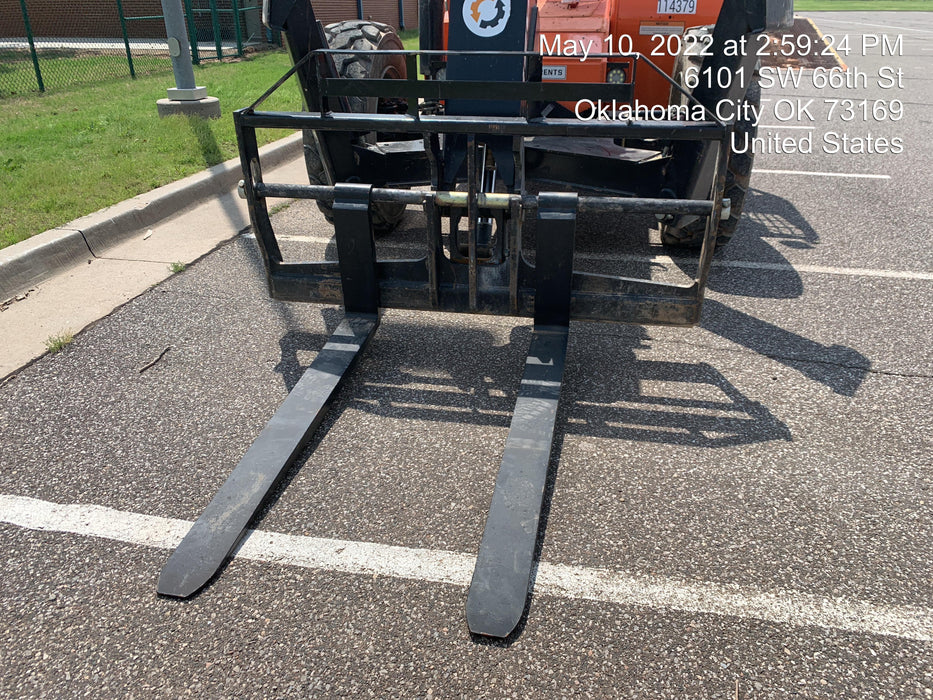 2020 Skytrak 12054 74Hp, Canopy, FF Tires, Work Lights, Beacon, Aux Hydraulics, Back up Alarm, Lifting Eye, ES Decals