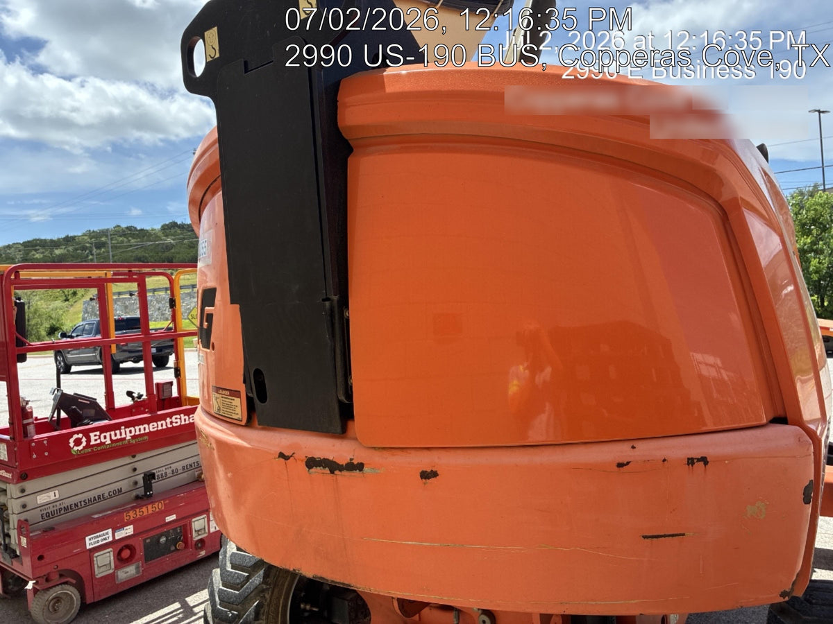 2019 JLG 400S