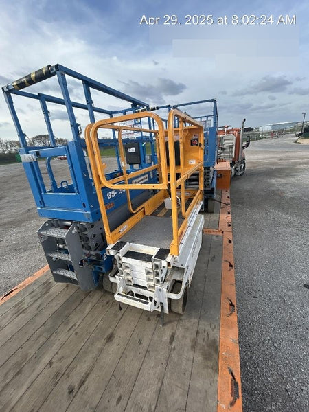 Custom Equipment HB-1430 Hy-Brid Scissor Lift
Platform capacity up to 670 lbs
Working height up to 20 ft
Weighs under 1,700 lbs
Non-marking wheels