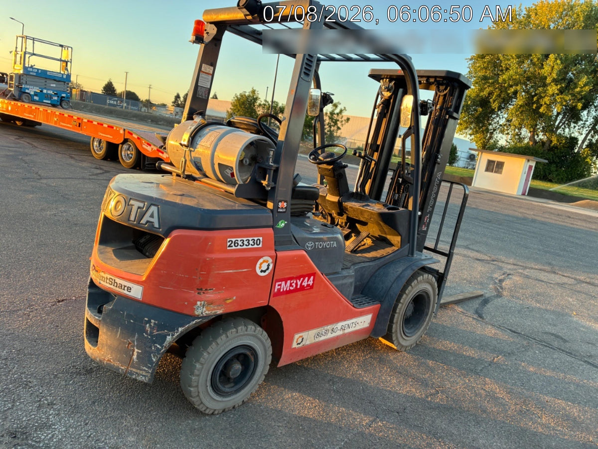 2022 TOYOTA 50-8FGU25