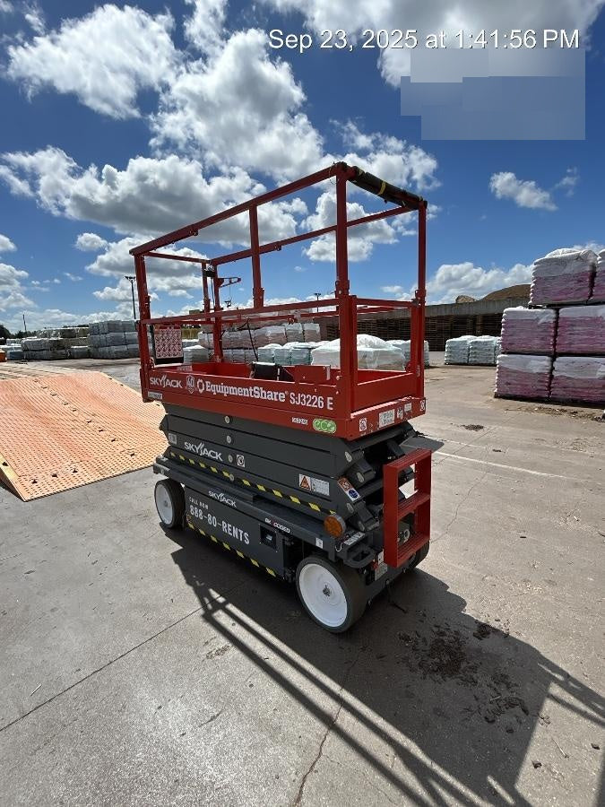 2025 SKYJACK SJ3226