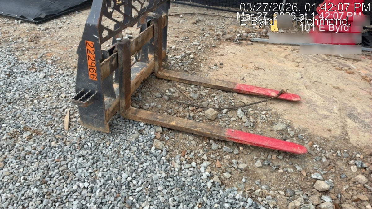 2022 PALADIN 48" Pallet Forks - Paladin