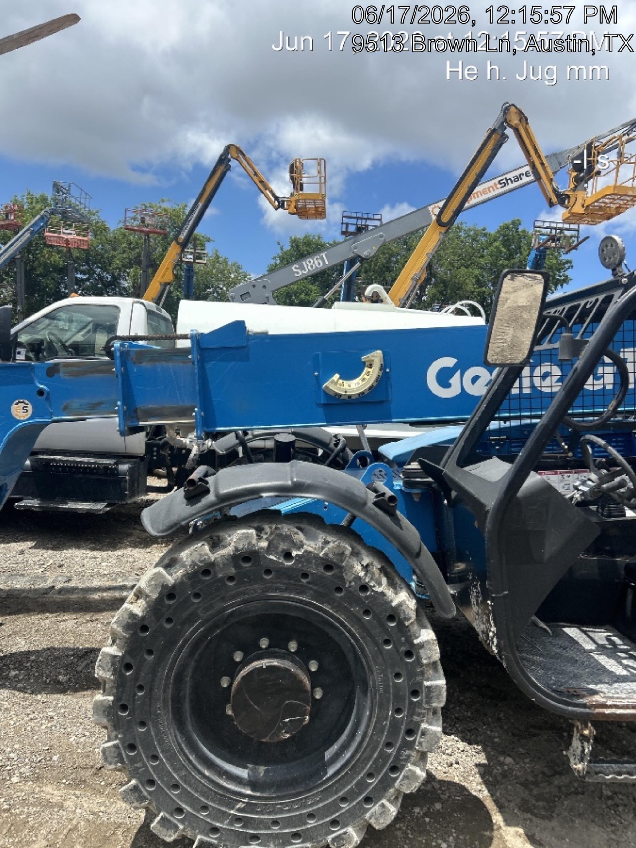 2017 GENIE GTH-844