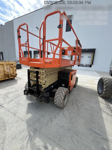 2022 JLG ERT4069