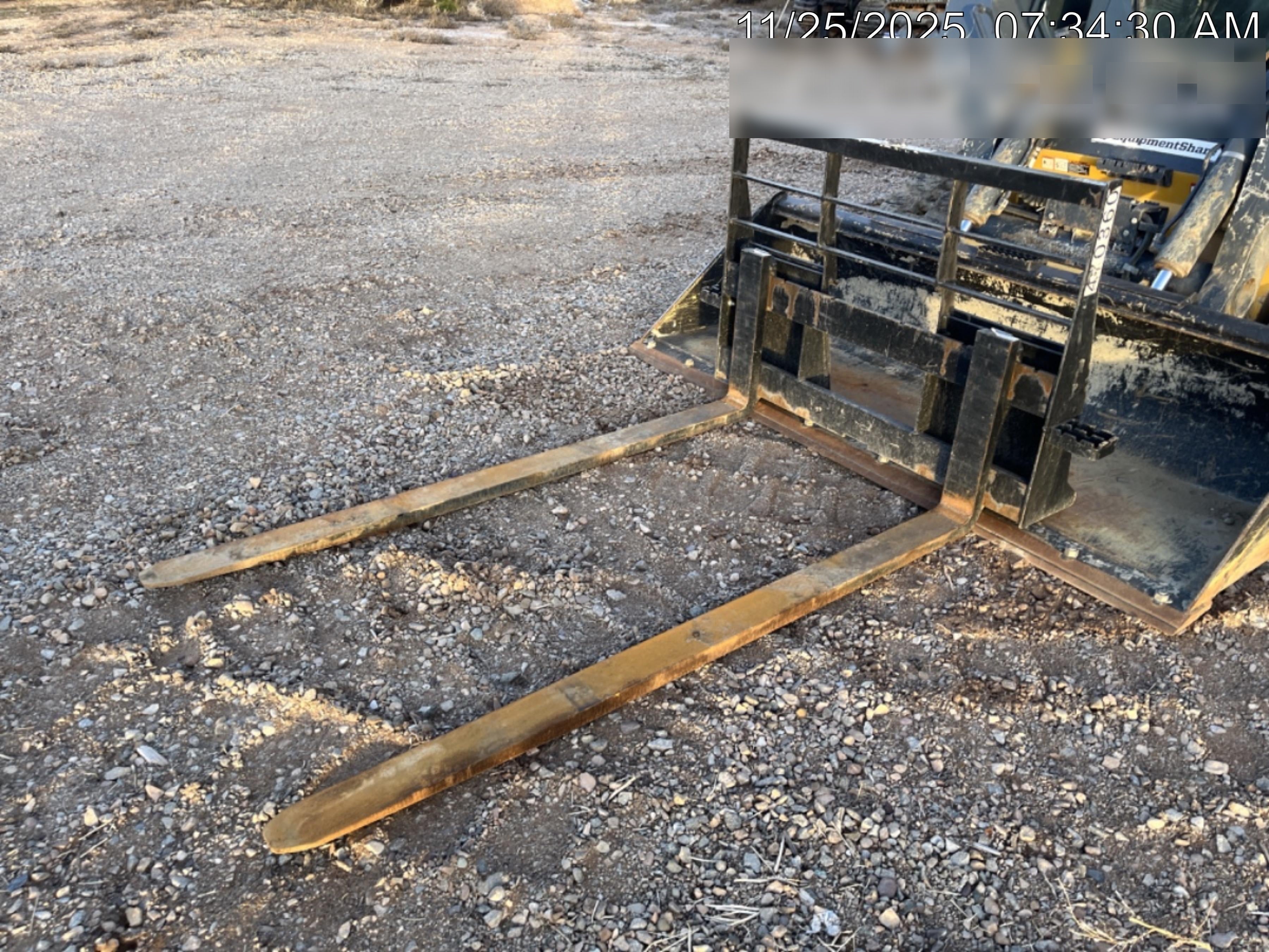2024 ARROW MATERIAL HANDLING F5100CB - 72"