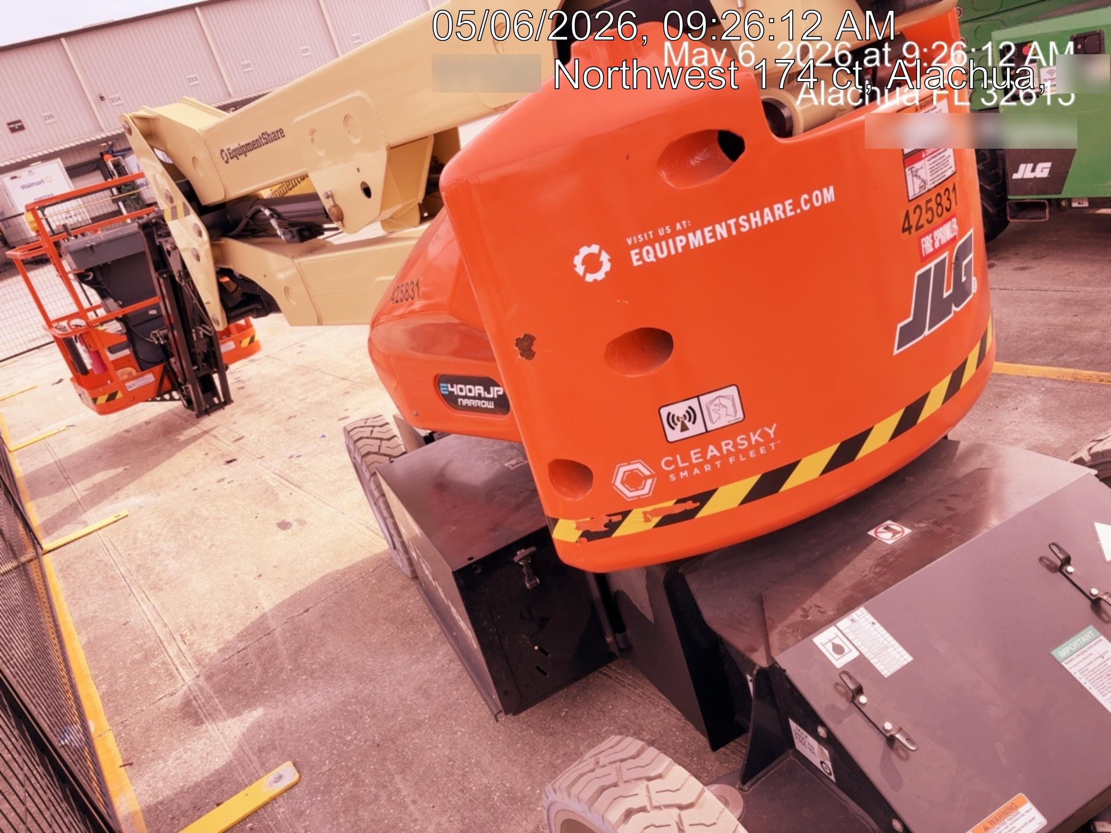 2024 JLG E400AJP Narrow