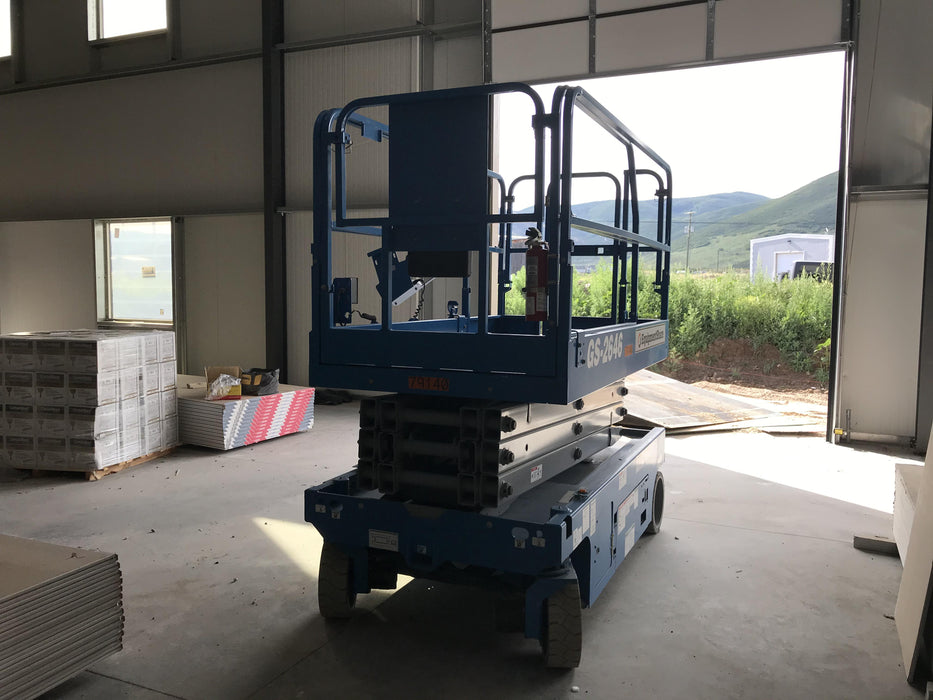 2019 Genie GS-2646 folding rails with full height swing gate