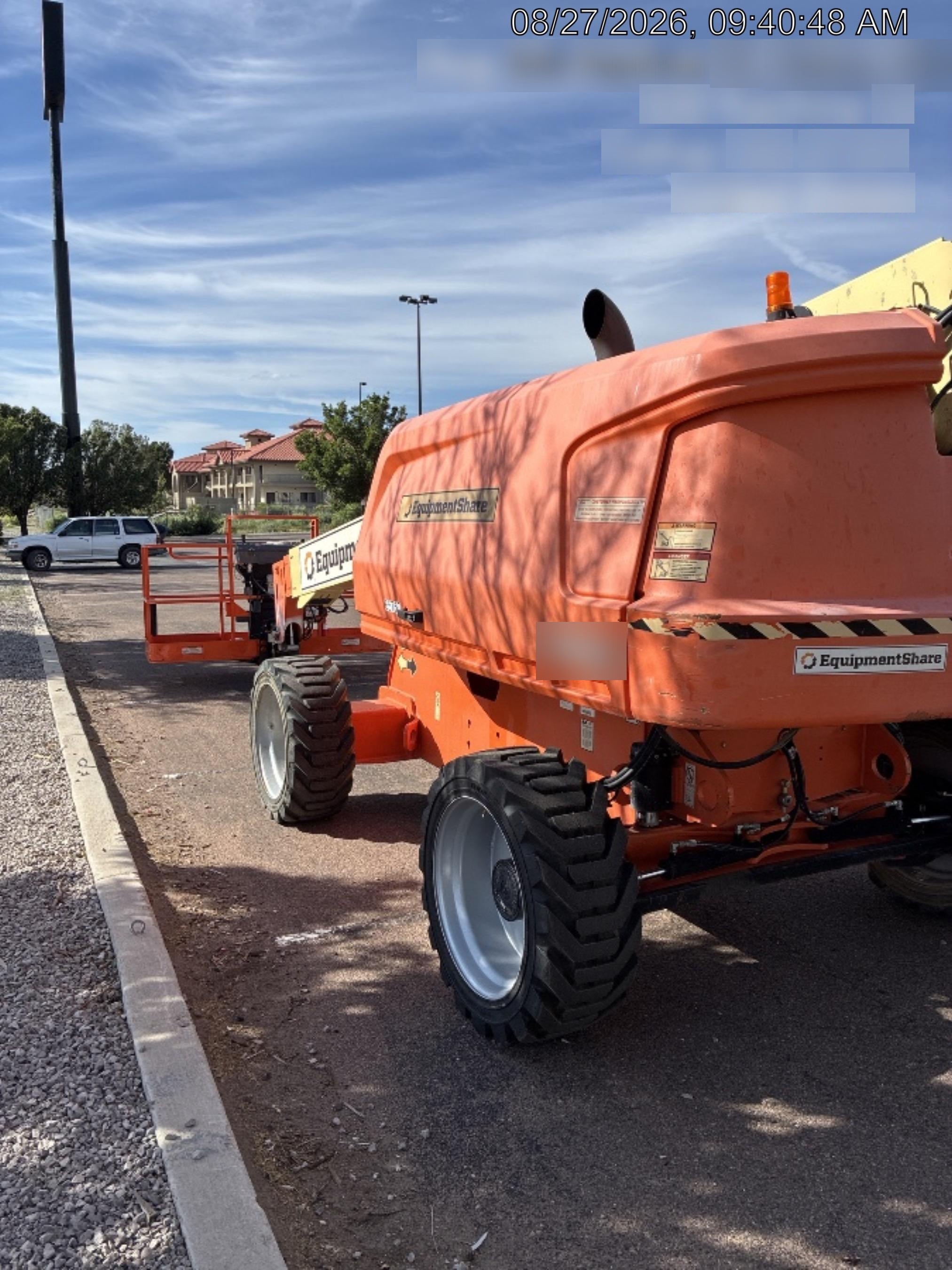 2020 JLG 600S