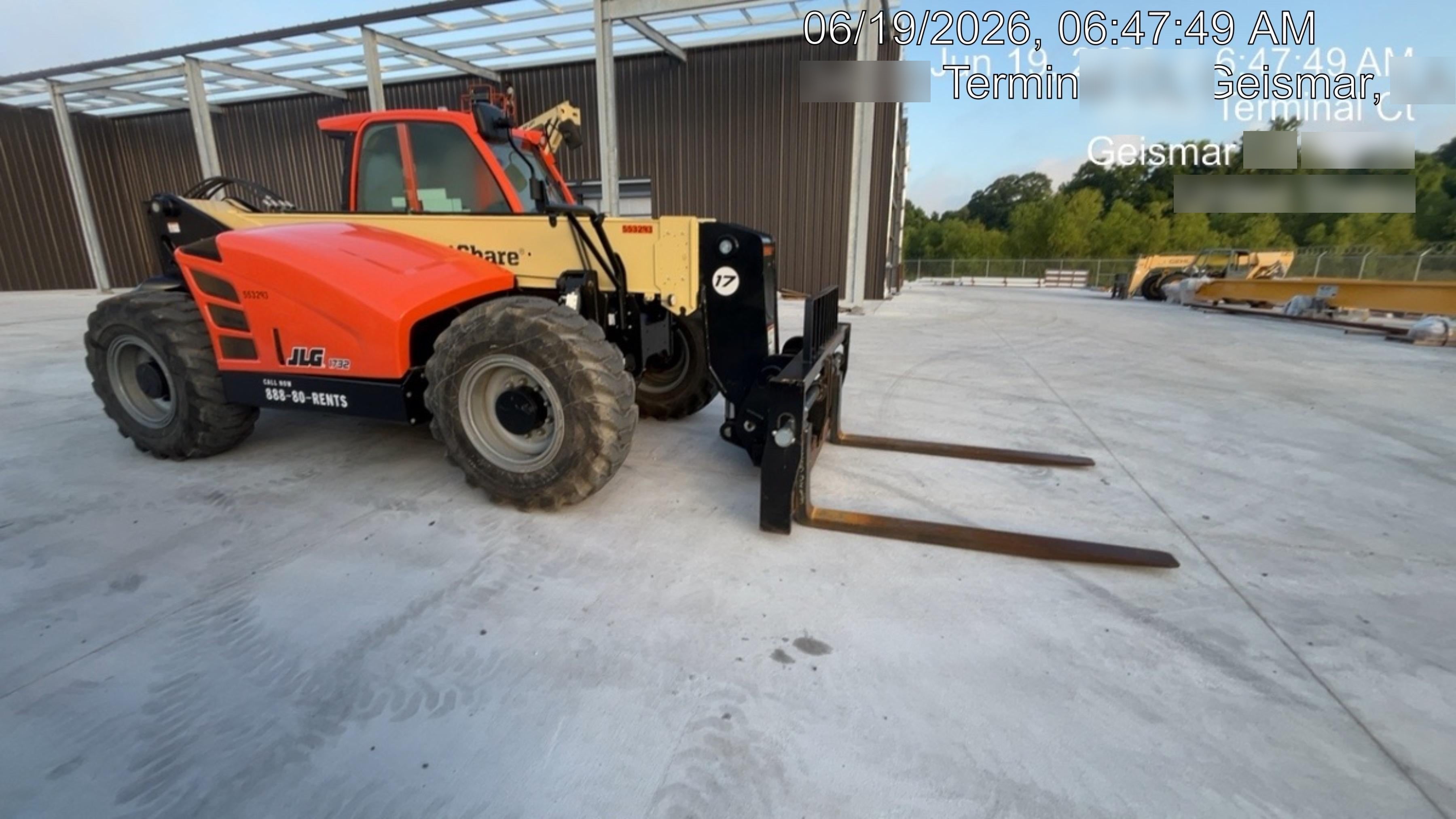 2025 JLG 1732