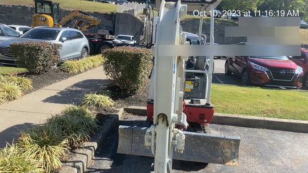 2023 TAKEUCHI TB20e