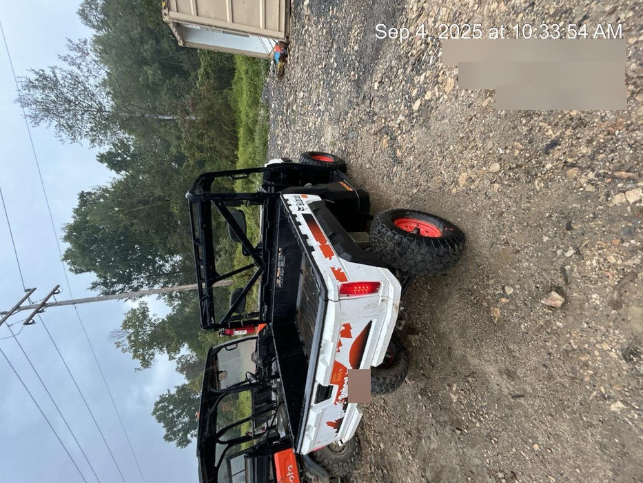 2021 Bobcat UV34 XL D Dsl, Canopy, 4WD, LED Lights