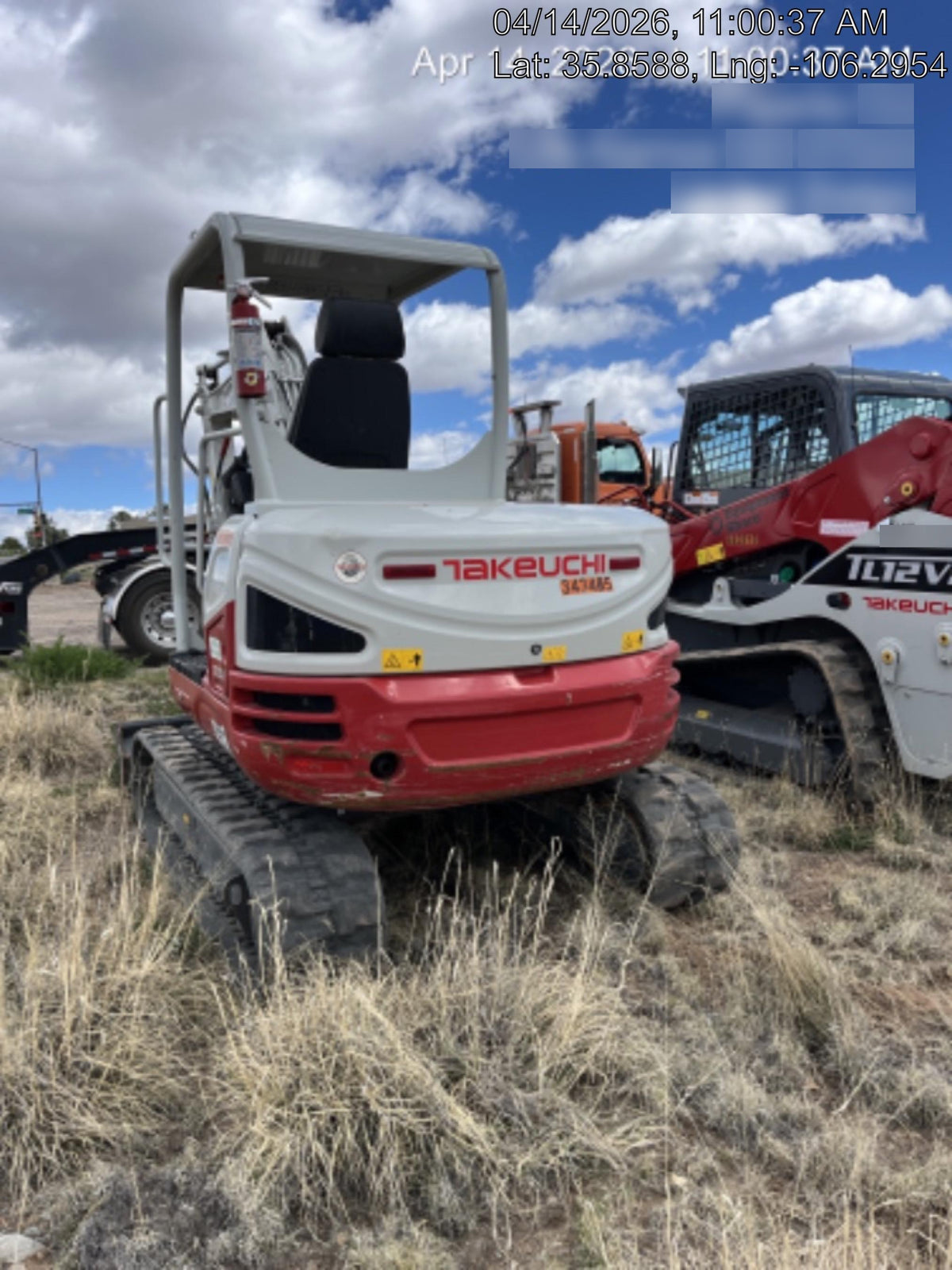 2023 TAKEUCHI TB250-2R