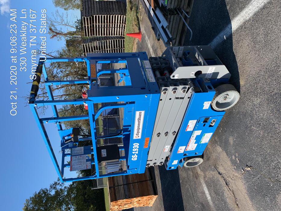 2020 Genie GS-1930 Solid Non Marking Tires, Beacon, Folding rails with half height swing gate