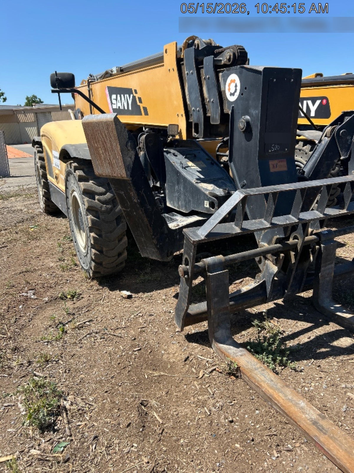 2022 SANY STH1056