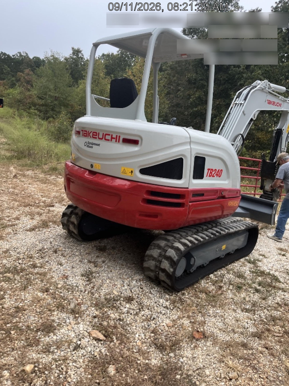 2023 TAKEUCHI TB240R