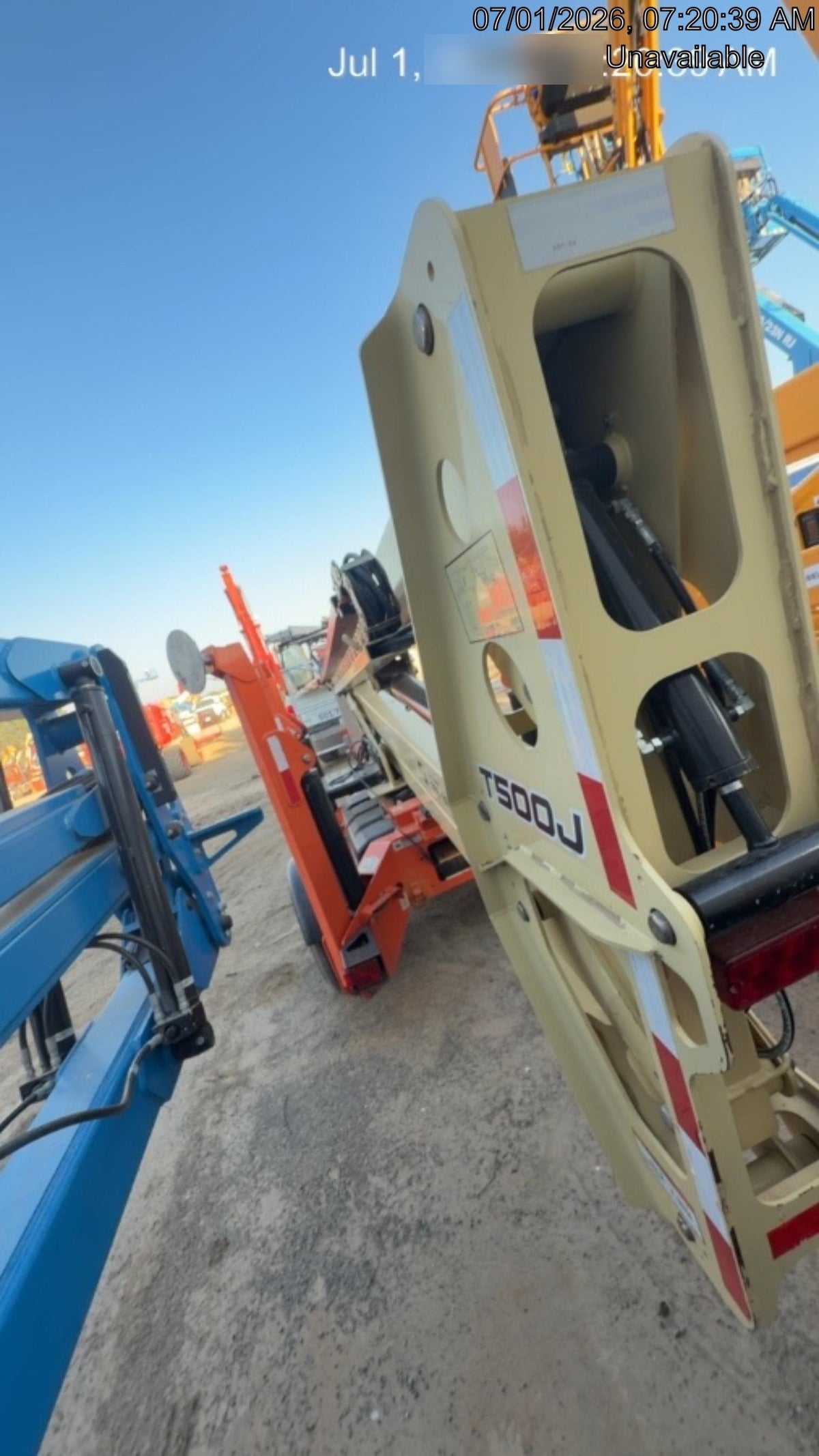 2023 JLG T500J