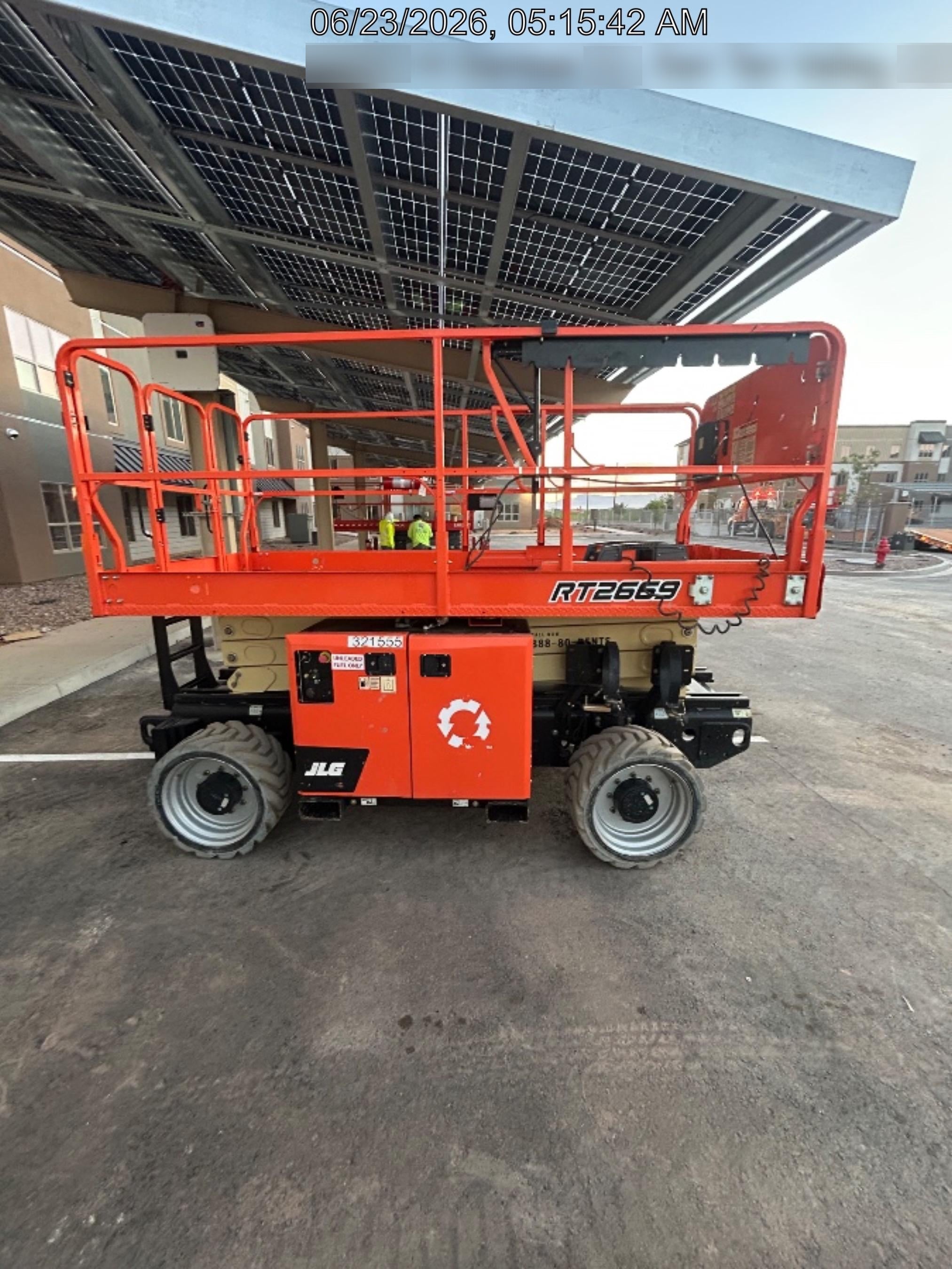 2023 JLG RT2669