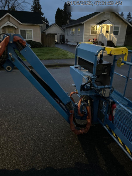 2024 GENIE S-85 XC