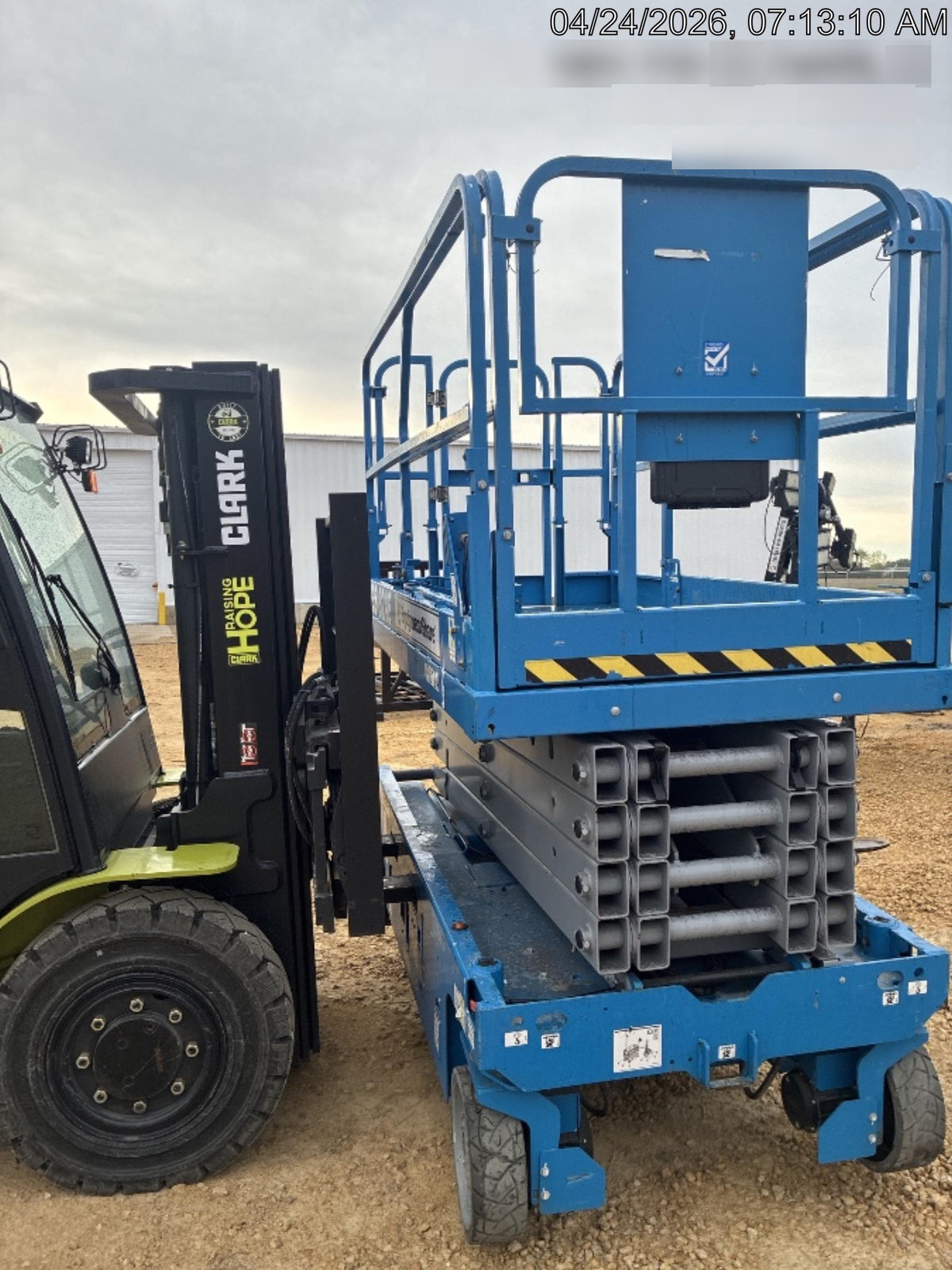 2021 GENIE GS-3246