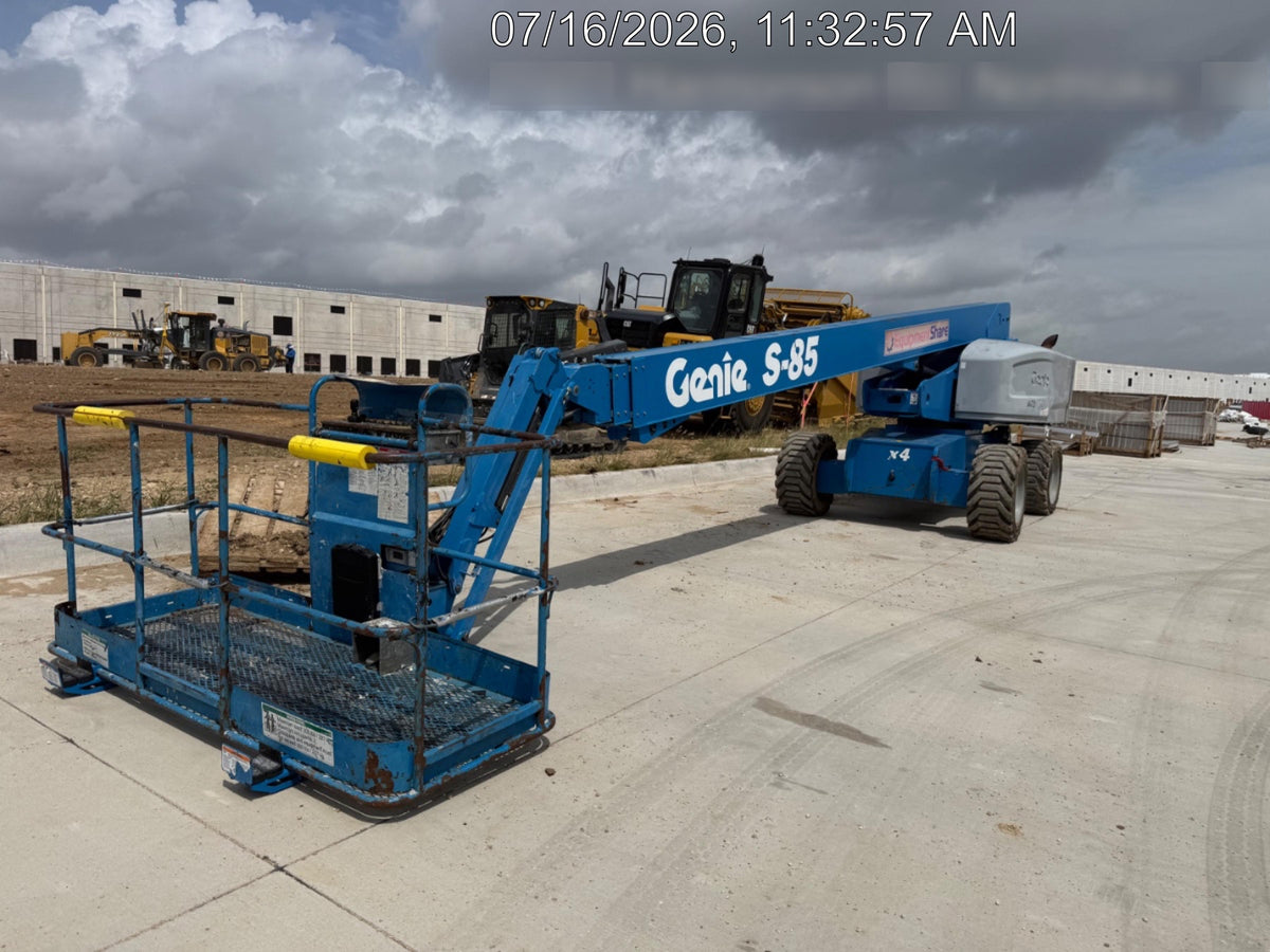 2016 GENIE S-85