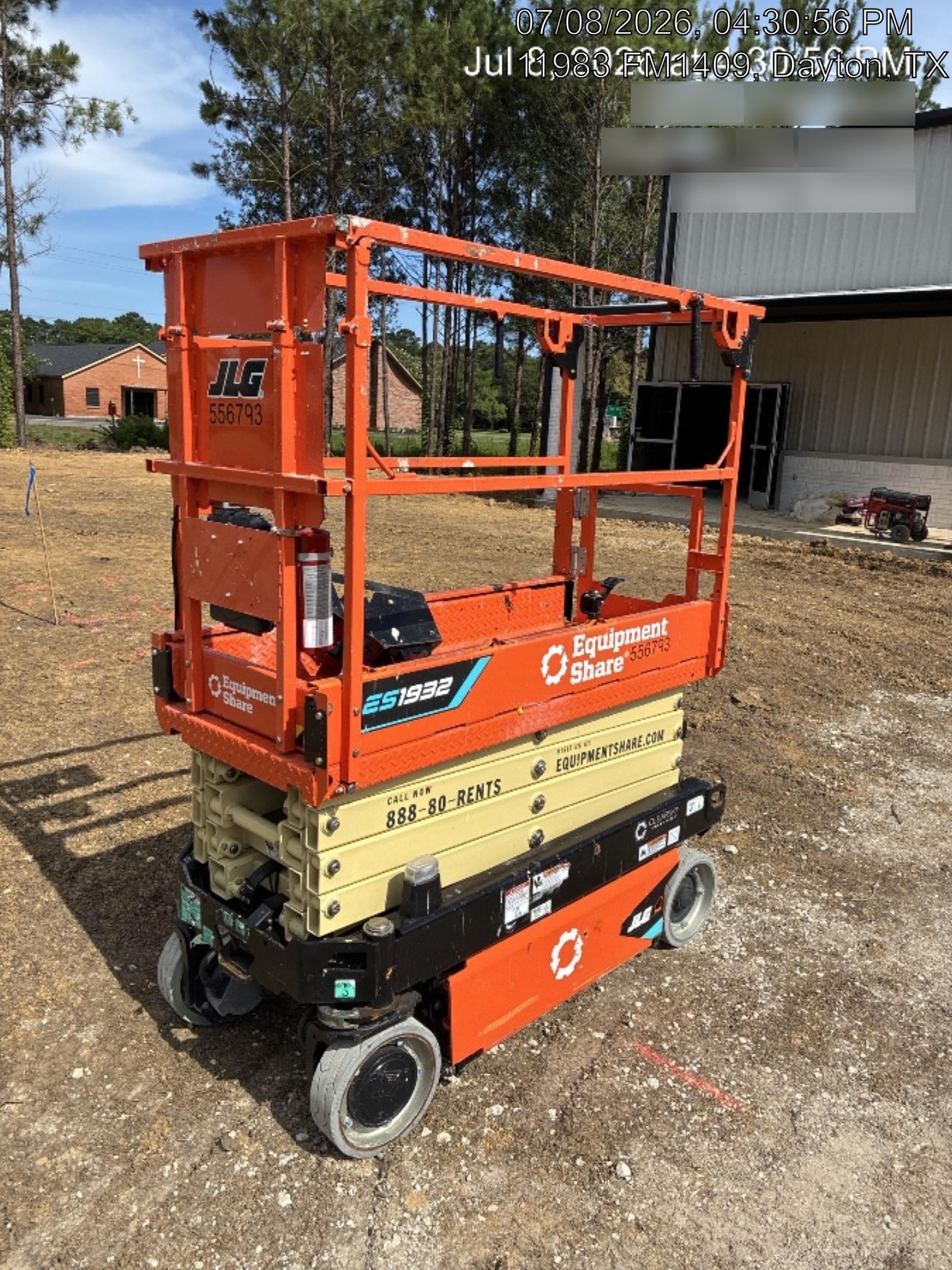 2025 JLG ES1932