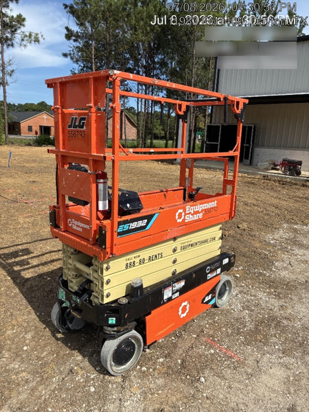 2025 JLG ES1932