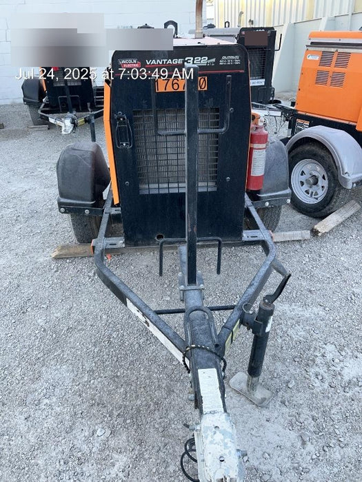 2021 Lincoln Electric Vantage 322 Vantage 322 Ready Pak 3 w/ Decals, ORANGE (includes trailer, cable rack, fender light kit) NO Telematics