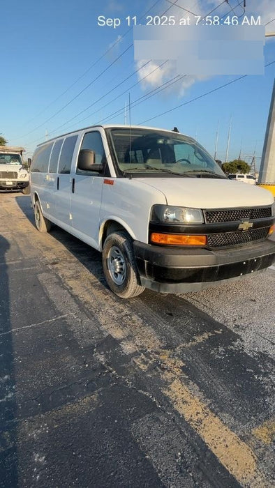 2023 CHEVROLET Express Van - Rental