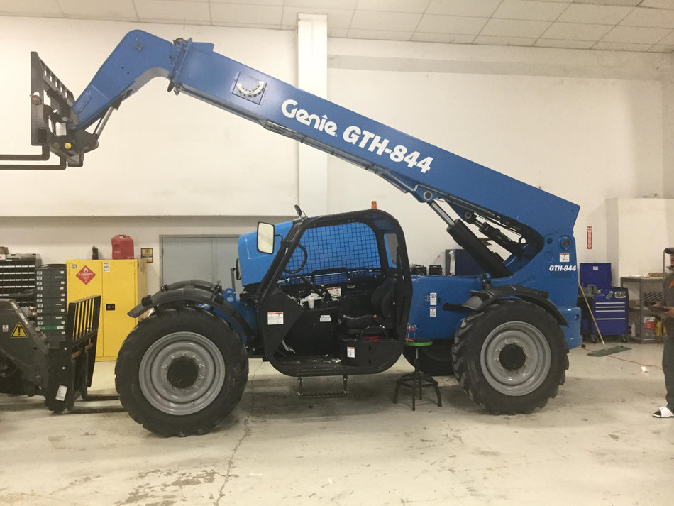 2018 GENIE GTH-844