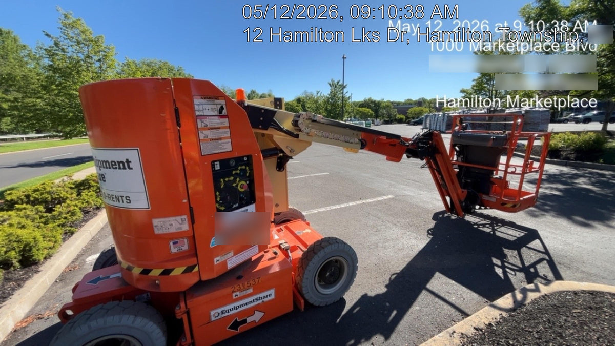2022 JLG E300AJP