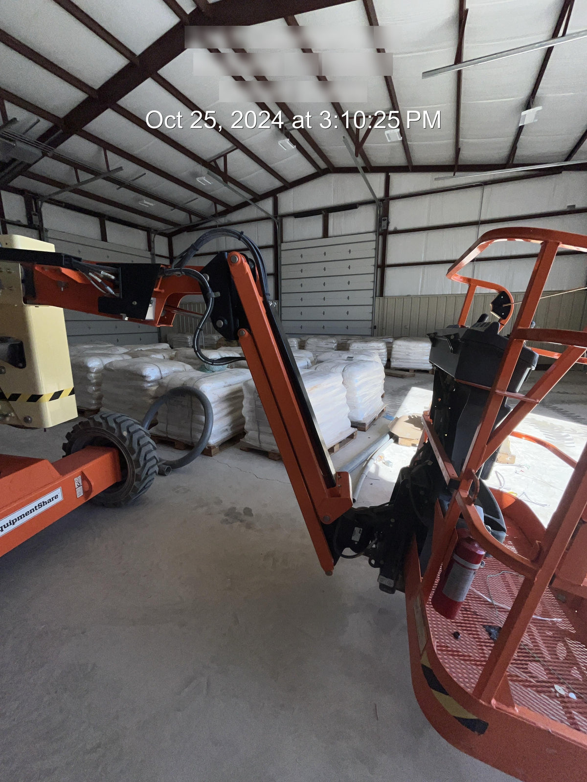 2022 JLG 340AJ
