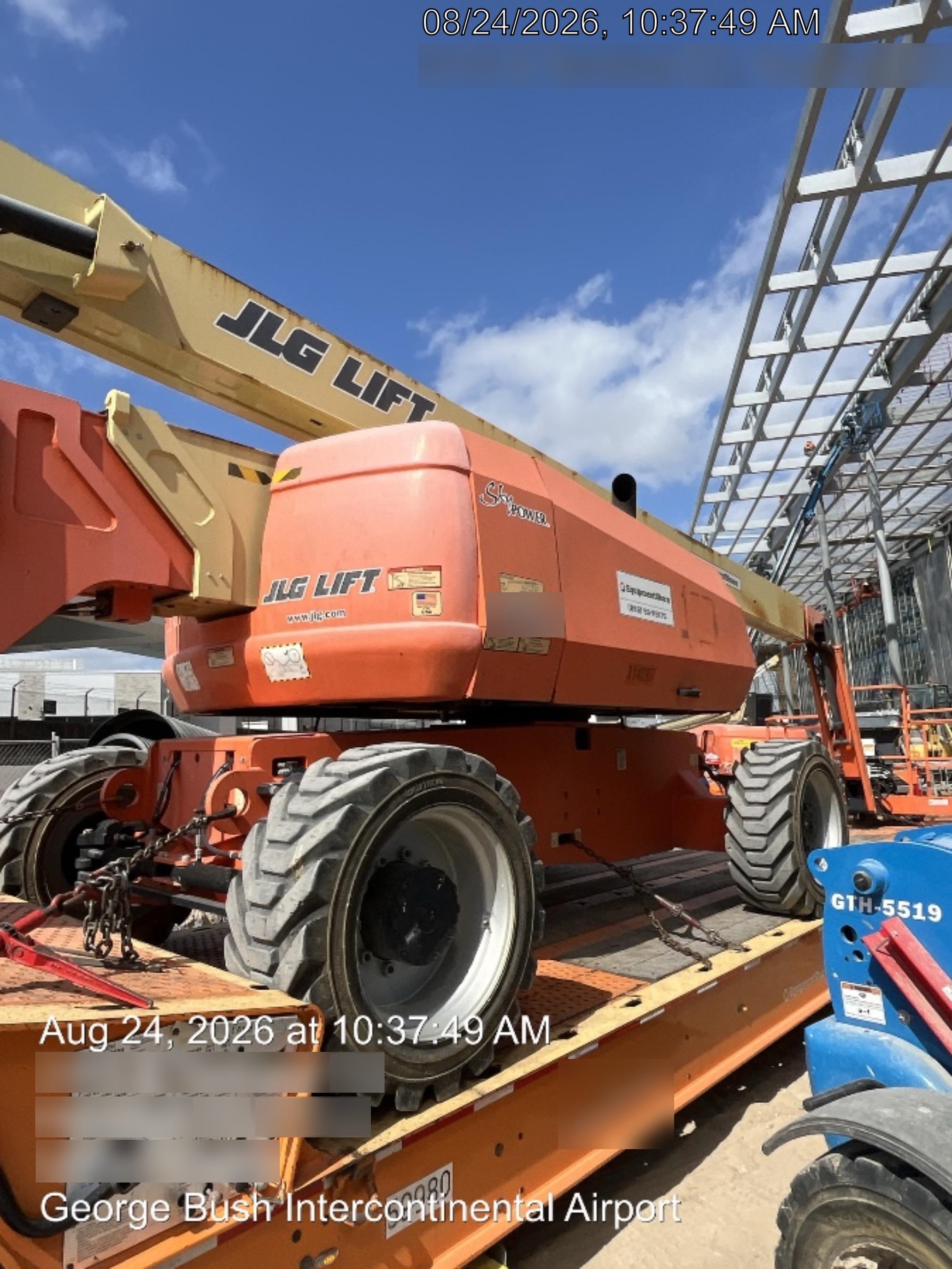 2021 JLG 800AJ