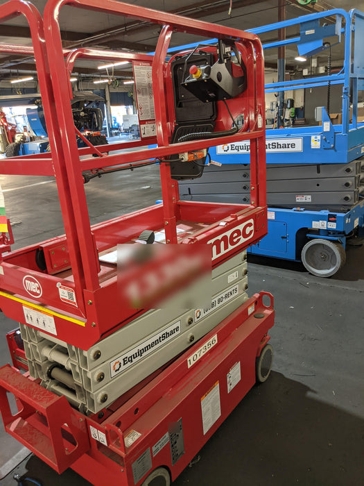 2020 MEC 1330SE Solid NM Tires, Steel Swing out Doors, LCS, Beacon, 900W Inverter