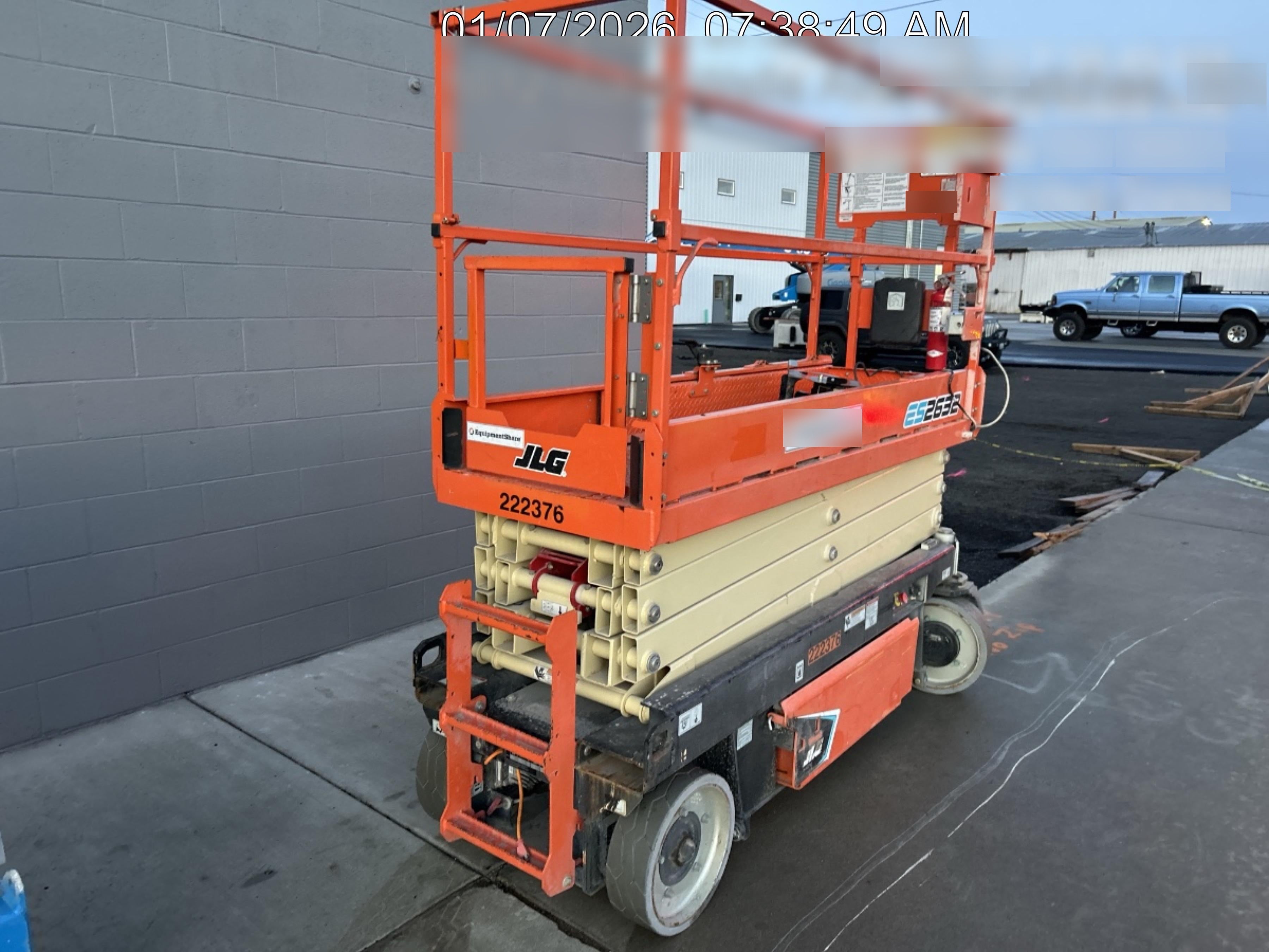 2022 JLG ES2632