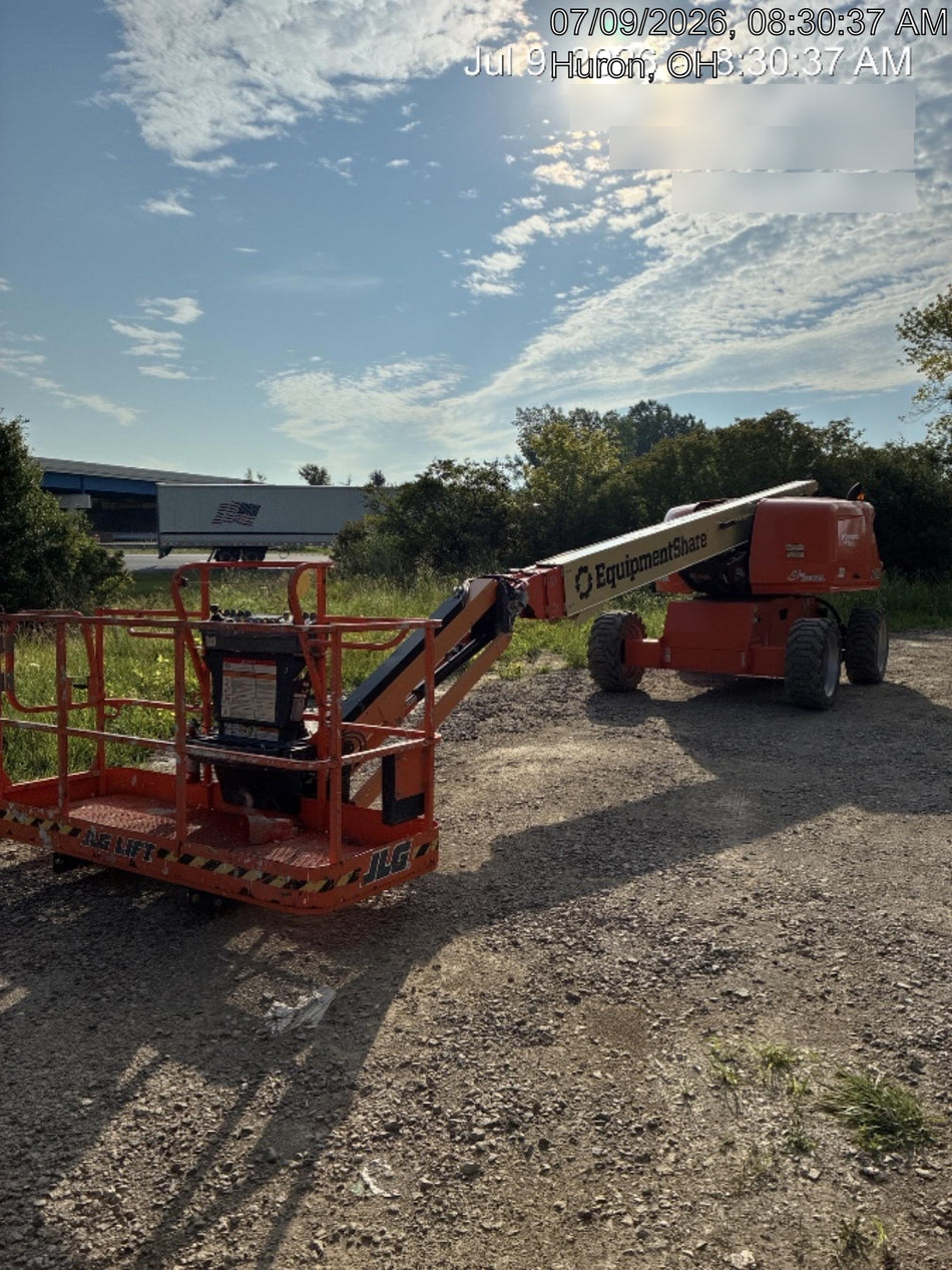 2022 JLG 660SJ