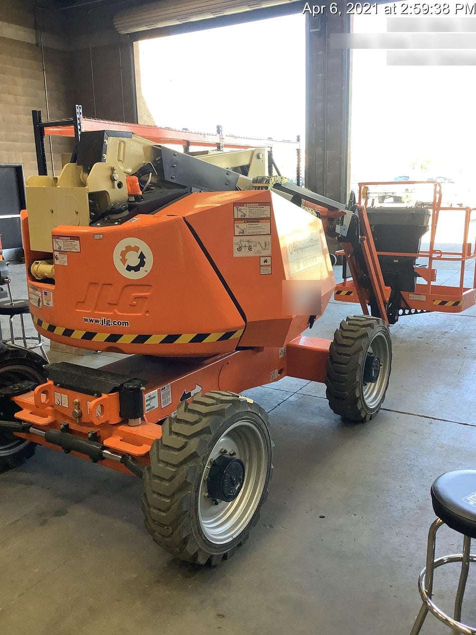 2021 JLG 340AJ