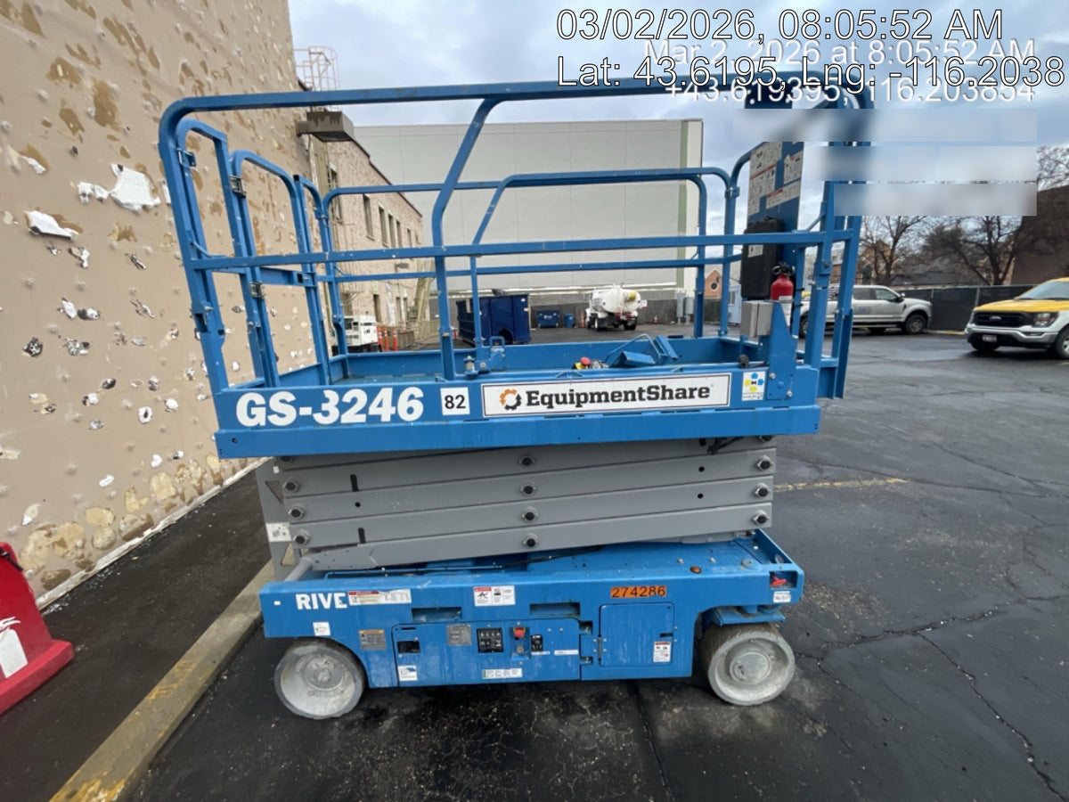 2022 GENIE GS-3246