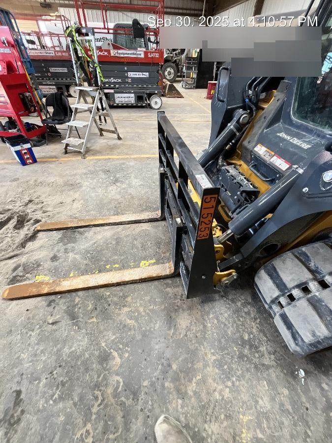 2025 ARROW MATERIAL HANDLING F5100CB