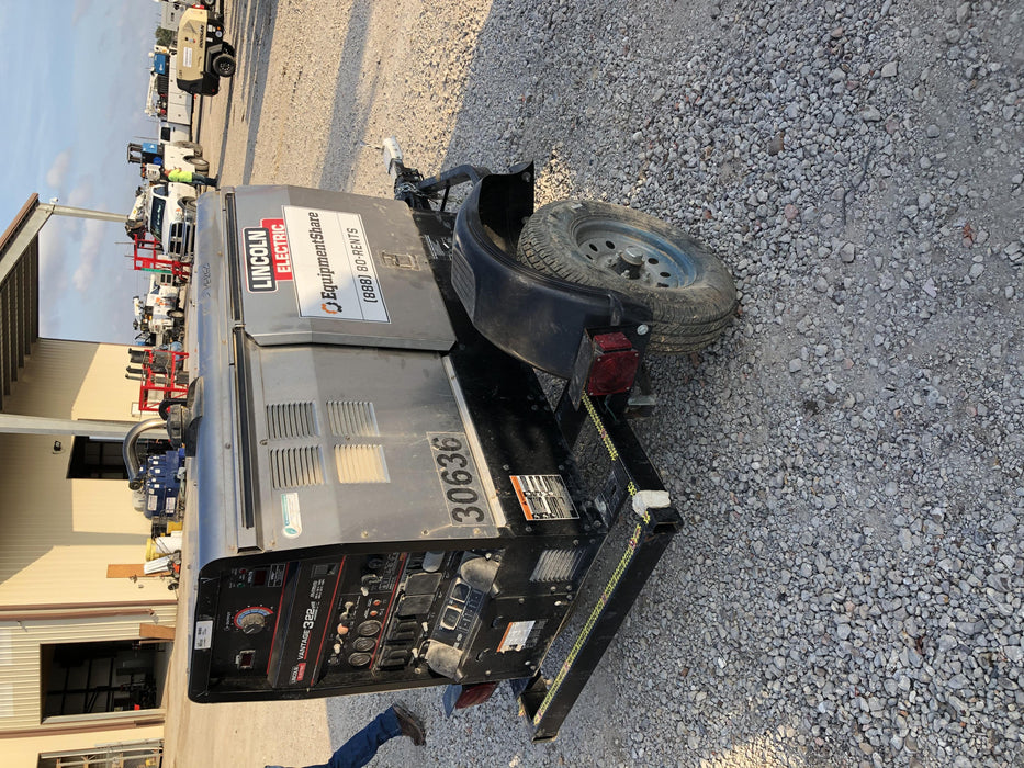 2019 Lincoln Electric Vantage 322 Welder Ready-Pak 3, Two wheel trailer, Fender and Light kit, Cable Rack
