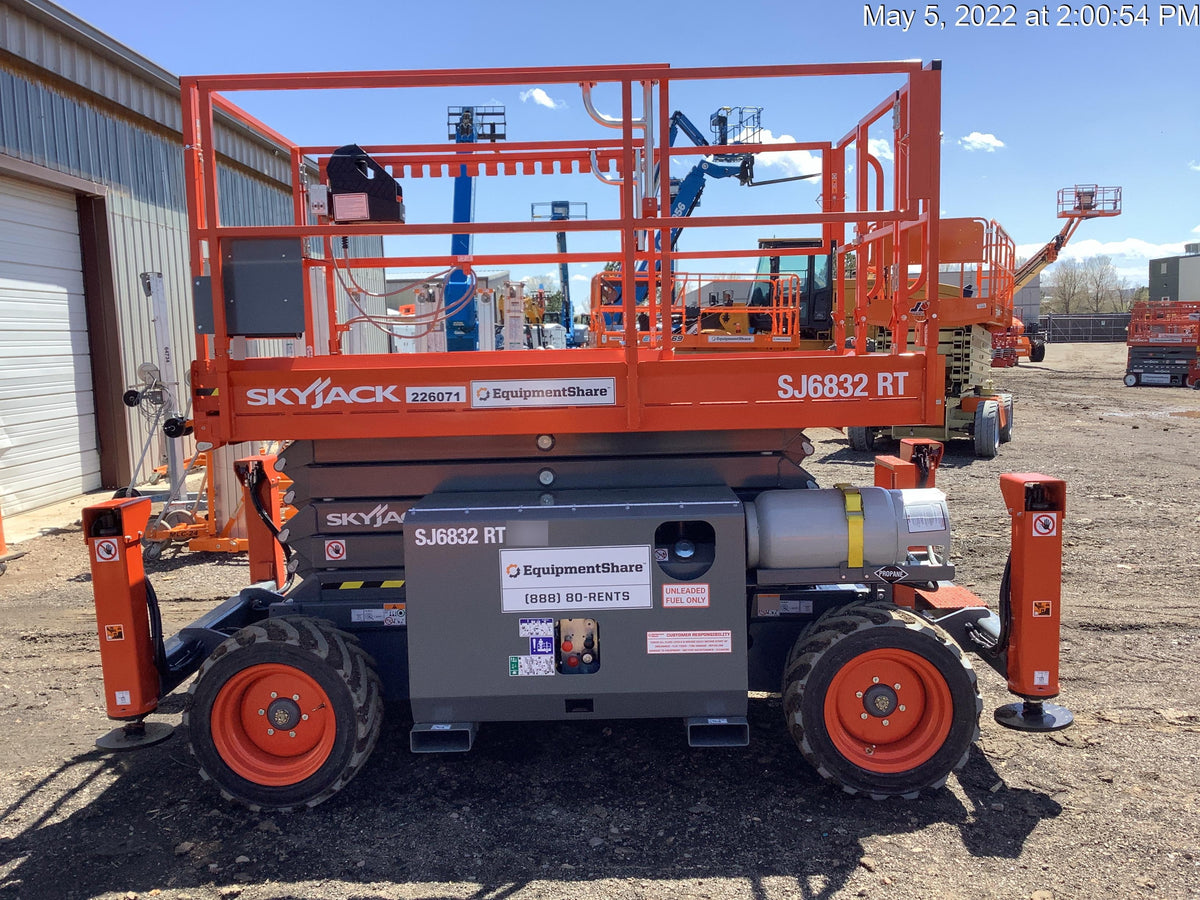 2022 SKYJACK SJ6832 RT