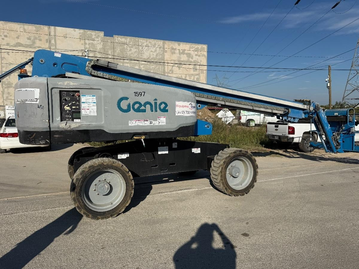2016 GENIE S-65