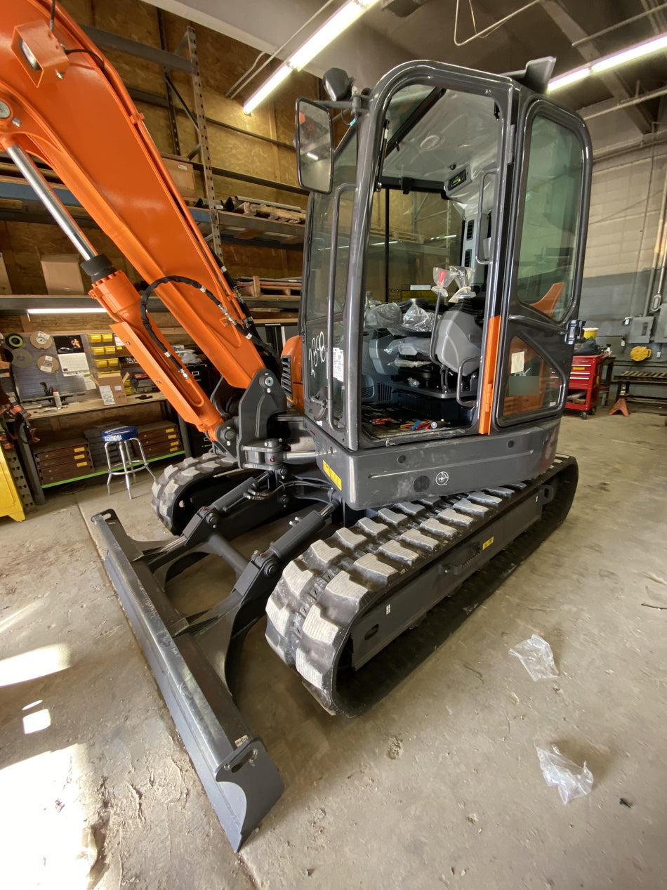 2020 DOOSAN DX85R-3