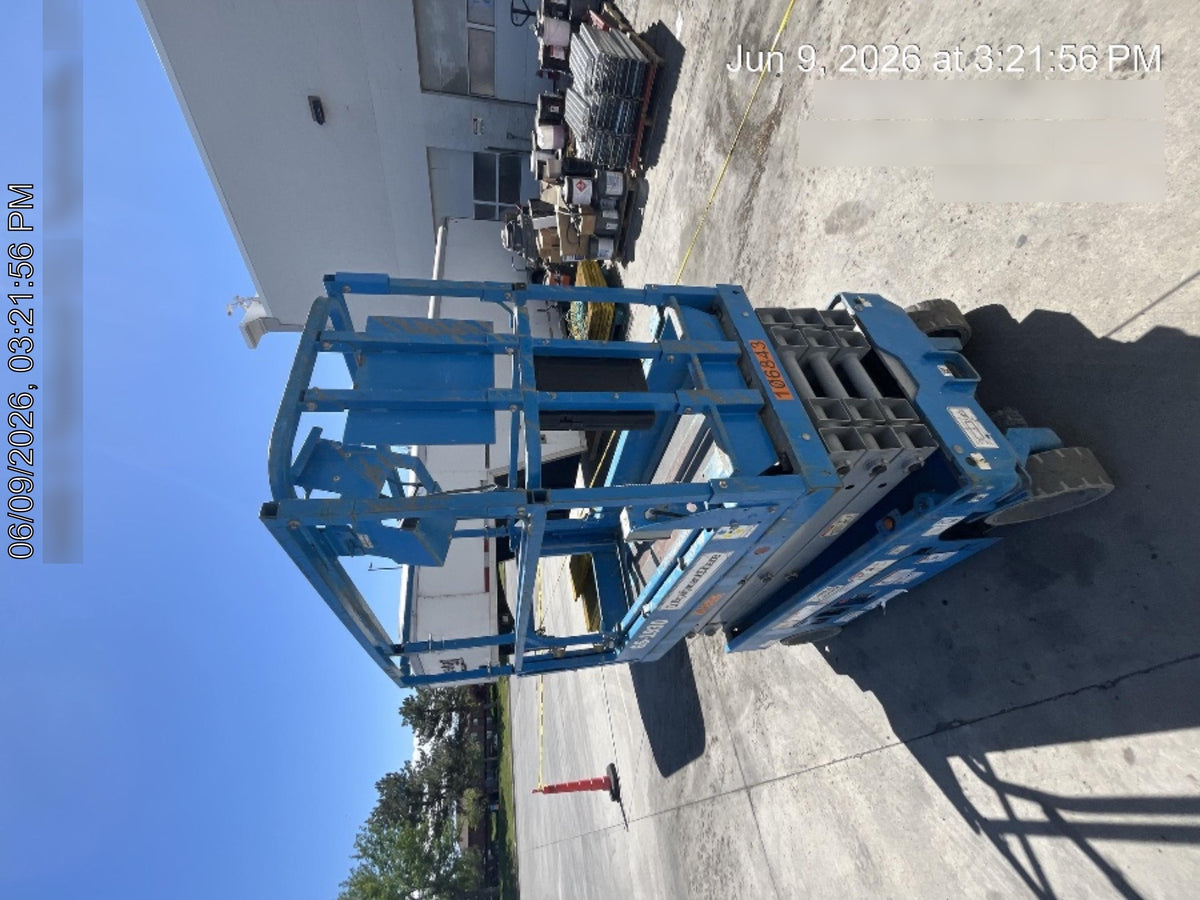 2020 Genie GS-1930 Solid Non Marking Tires, Beacon, Folding rails with half height swing gate, 800W Inverter