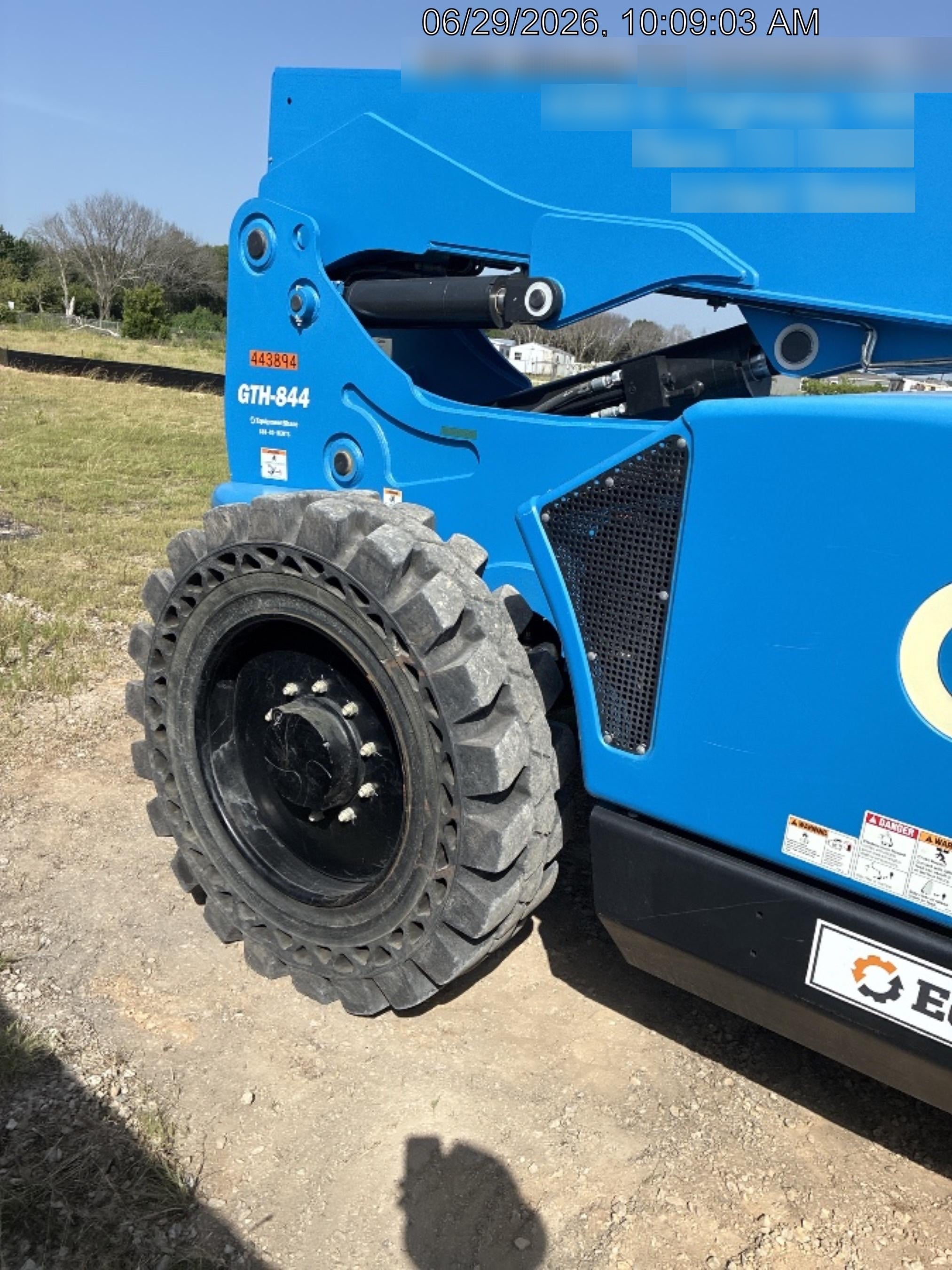 2024 GENIE GTH-844